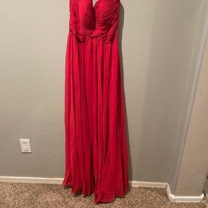 Sweetheart neckline red dress